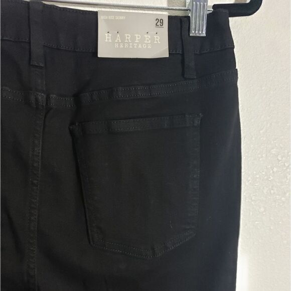 Black jeans with knee slit - Picture 4 of 4